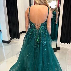 Elegant Green Sequin Gown